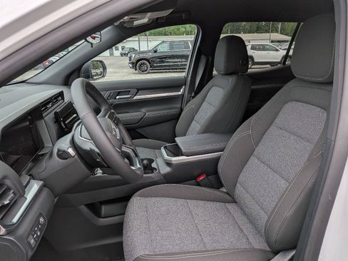 New 2027 GMC Terrain Elevation AWD/4WD image 11