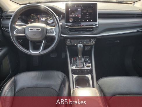 Used 2022 Jeep Compass Trailhawk w/ Trailhawk Convenience Group image 33