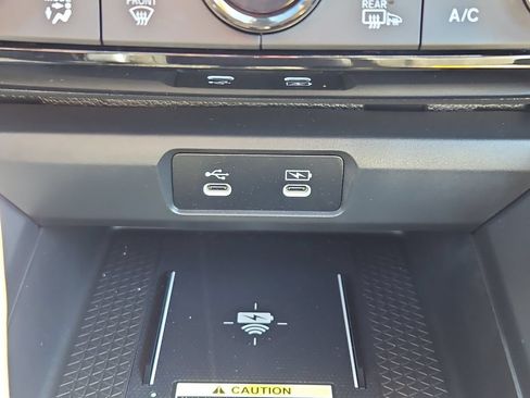 Certified 2025 Honda Accord EX-L image 18