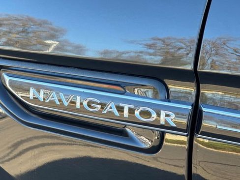 Used 2020 Lincoln Navigator L Reserve w/ Equipment Group 208A Reserve image 54