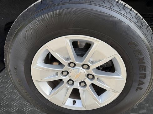 Used 2023 Chevrolet Silverado 1500 LT w/ Protection Package image 22