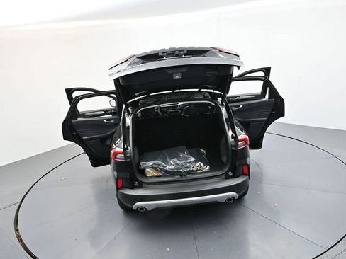 New 2026 Ford Escape Platinum image 39