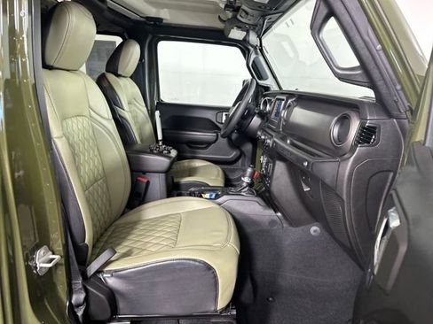 Used 2023 Jeep Wrangler Unlimited image 27