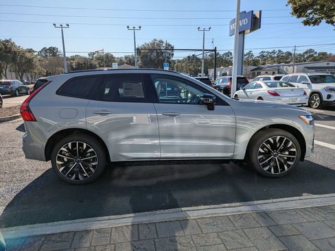 New 2026 Volvo XC60 T8 Ultra w/ Protection Package Premier image 7