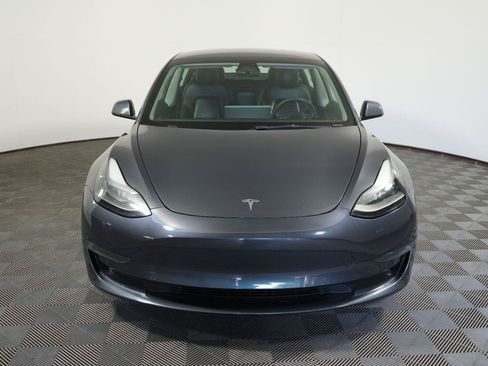 Used 2023 Tesla Model 3 Standard Range RWD image 2