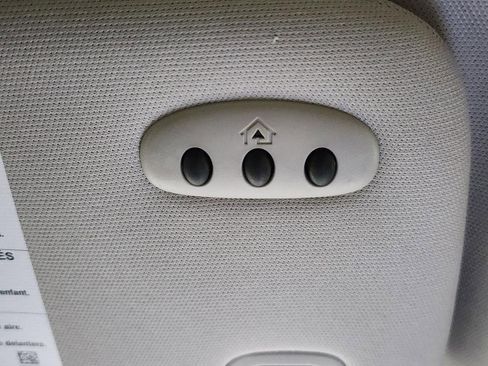 Used 2018 Ford Fusion SE w/ Fusion SE Technology Package image 20