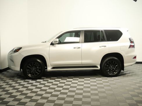 Used 2023 Lexus GX 460 Premium AWD/4WD image 5