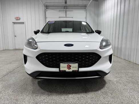 Used 2020 Ford Escape S image 4