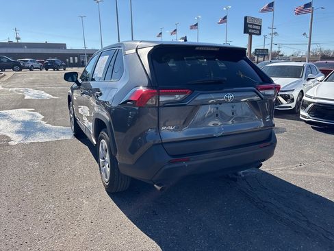 Used 2024 Toyota RAV4 LE image 5