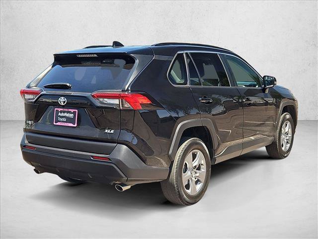 Used 2024 Toyota RAV4 XLE FWD image 5