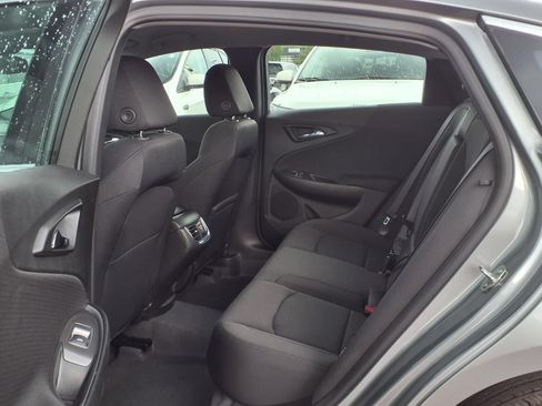 Used 2024 Chevrolet Malibu LT FWD image 10