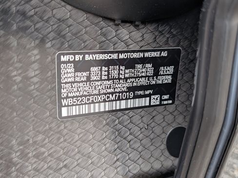Used 2023 BMW iX xDrive50 w/ Premium Package AWD/4WD image 38