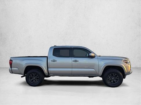 Certified 2023 Toyota Tacoma SR5 w/ Technology Package AWD/4WD image 4