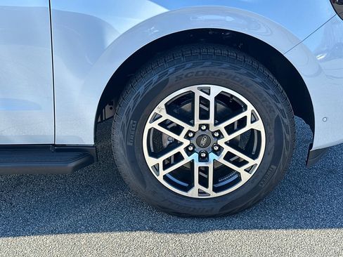 New 2025 Ford Expedition Max Active image 35