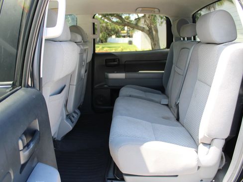 Used 2007 Toyota Tundra SR5 AWD/4WD image 13