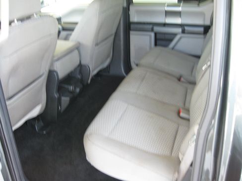 Used 2018 Ford F150 XLT w/ Equipment Group 301A Mid AWD/4WD image 28