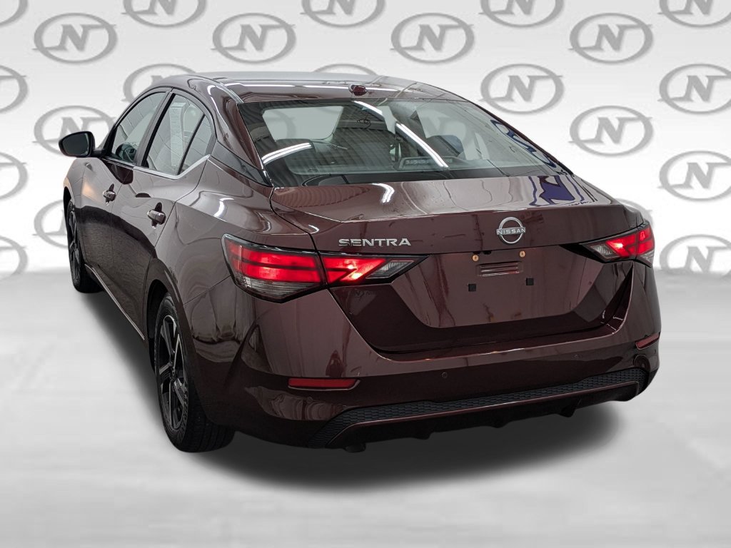 Used 2025 Nissan Sentra SV FWD image 15