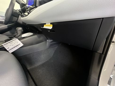 Used 2024 Toyota Corolla SE FWD image 33