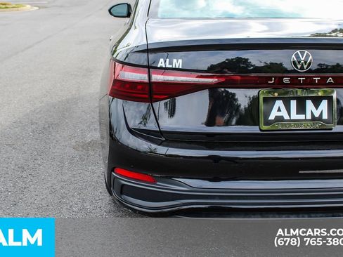 Used 2025 Volkswagen Jetta Sport FWD image 12