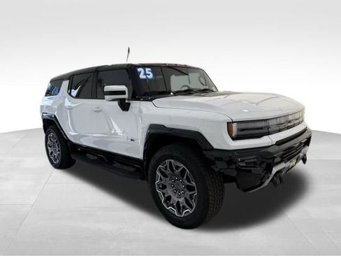 Used 2025 GMC Hummer EV 3X image 9