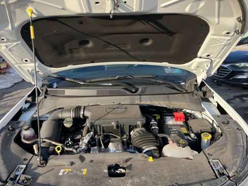 Used 2025 Jeep Compass Limited image 33