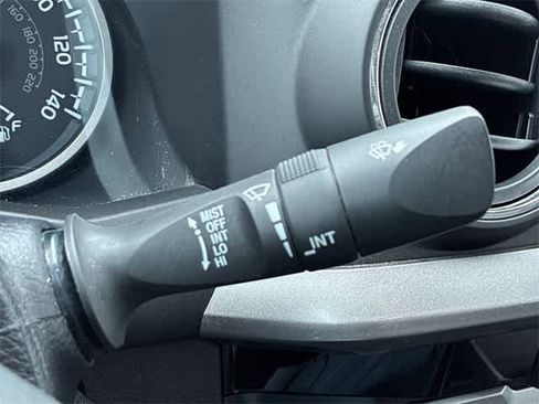 Used 2018 Toyota Tacoma SR5 image 26