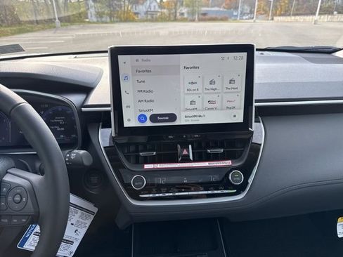 New 2026 Toyota Corolla Cross XLE image 25