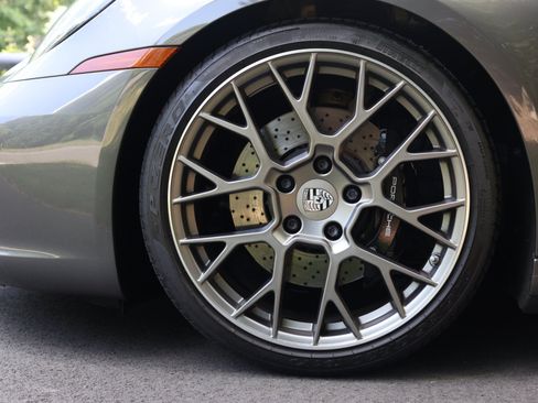 Used 2021 Porsche 911 Carrera 4S AWD/4WD image 14