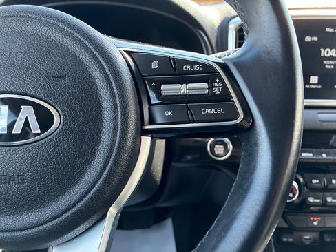 Used 2022 Kia Sportage EX image 24