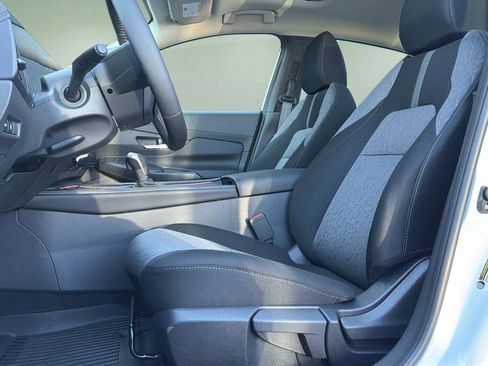 New 2026 Nissan Sentra SV FWD image 22