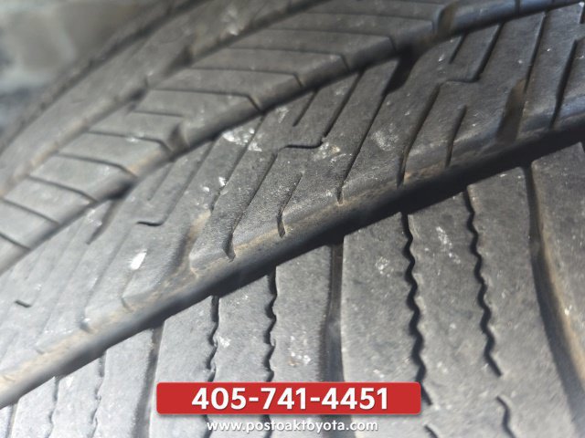 Used 2021 Lexus UX 250h w/ Premium Package AWD/4WD image 39
