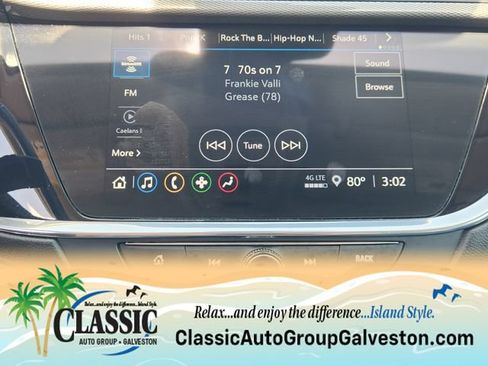 Used 2023 Buick Encore GX Essence w/ Experience Buick Package FWD image 16