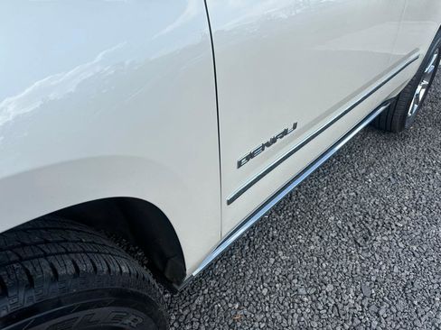 Used 2015 GMC Yukon Denali w/ Premium Package image 4