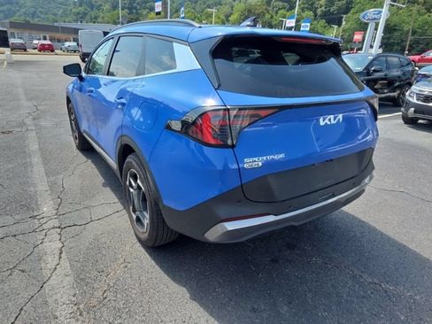 Certified 2026 Kia Sportage EX w/ EX Panorama Roof Package AWD/4WD image 5