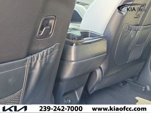 Certified 2024 Kia Telluride S w/ S Sunroof Package FWD image 14