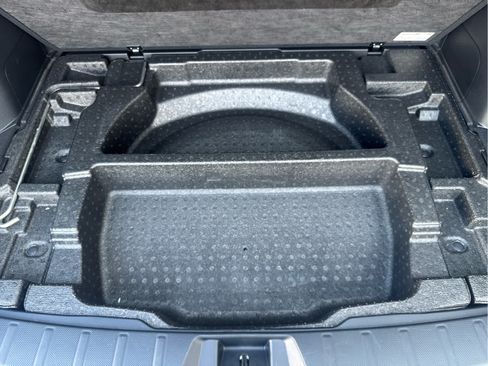 Used 2023 Subaru Forester AWD/4WD image 35