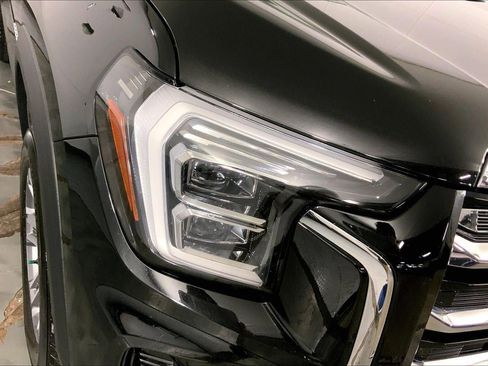 Used 2025 GMC Terrain Elevation image 26