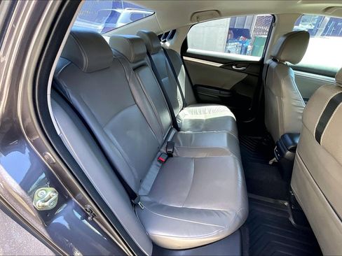Used 2016 Honda Civic Touring image 26