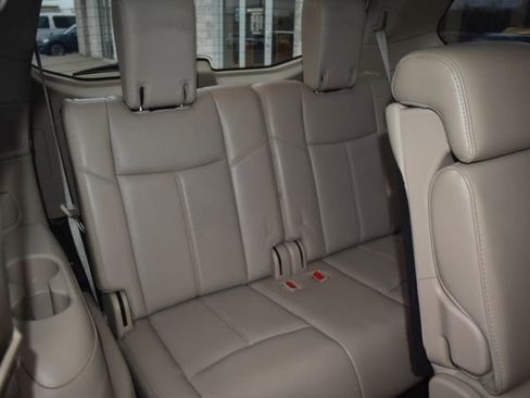 Used 2017 Nissan Pathfinder Platinum w/ Family Entertainment Package image 53