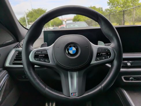 Used 2024 BMW X6 xDrive40i w/ Premium Package AWD/4WD image 22
