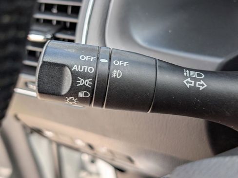 Used 2023 Nissan Armada SL w/ Captain's Chairs Package image 27