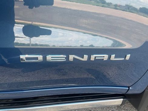 Used 2025 GMC Sierra 1500 Denali AWD/4WD image 13
