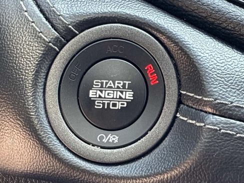 Used 2022 Dodge Durango GT AWD/4WD image 39
