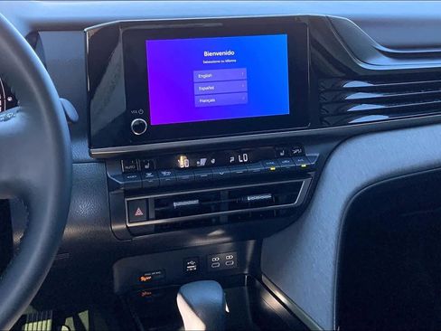 Used 2025 Toyota Camry LE w/ Convenience Package image 7