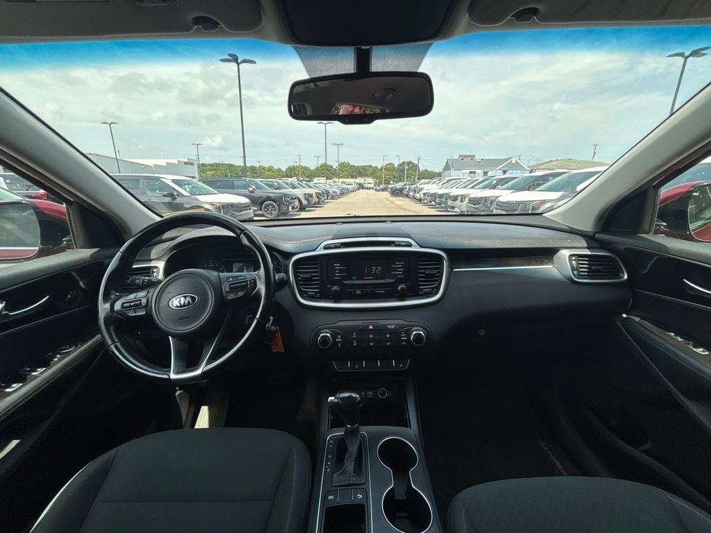 Used 2016 Kia Sorento FWD w/ LX Convenience Package image 18
