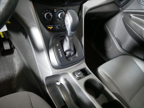 Used 2015 Ford Escape SE AWD/4WD image 24