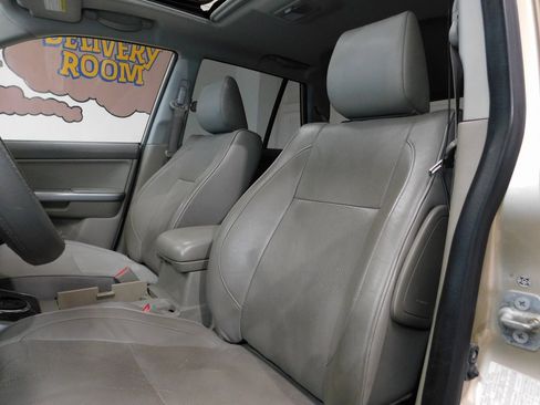 Used 2007 Suzuki Grand Vitara Luxury image 36