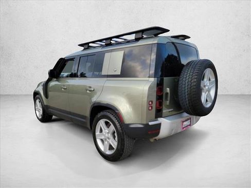 Used 2020 Land Rover Defender 110 First Edition AWD/4WD image 7