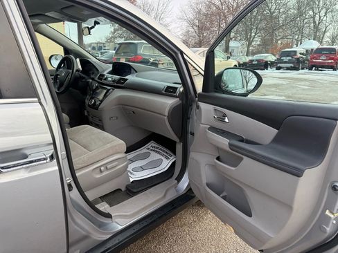 Used 2016 Honda Odyssey SE image 18