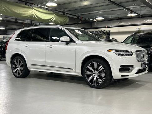 Certified 2023 Volvo XC90 T8 Plus w/ Protection Package AWD/4WD image 1